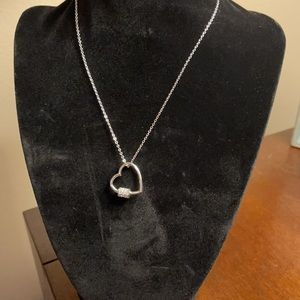 BB Lila heart necklace